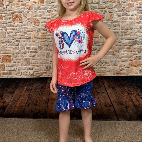 Brand New Boutique Girl's 4th of July Outfit - Picture 2 of 5